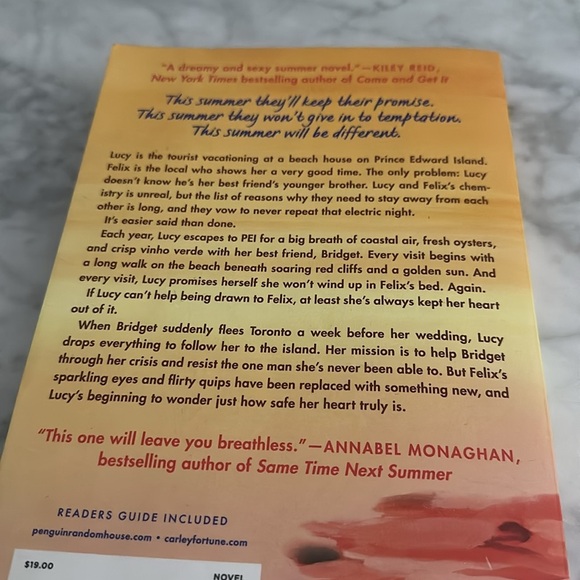 Paperback- this summer will be different by Carley fortune - Picture 4 of 4